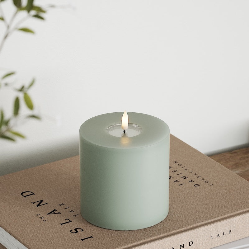 Deluxe Homeart LED Bloklys Ø 10 x 10 cm Salvie Grøn