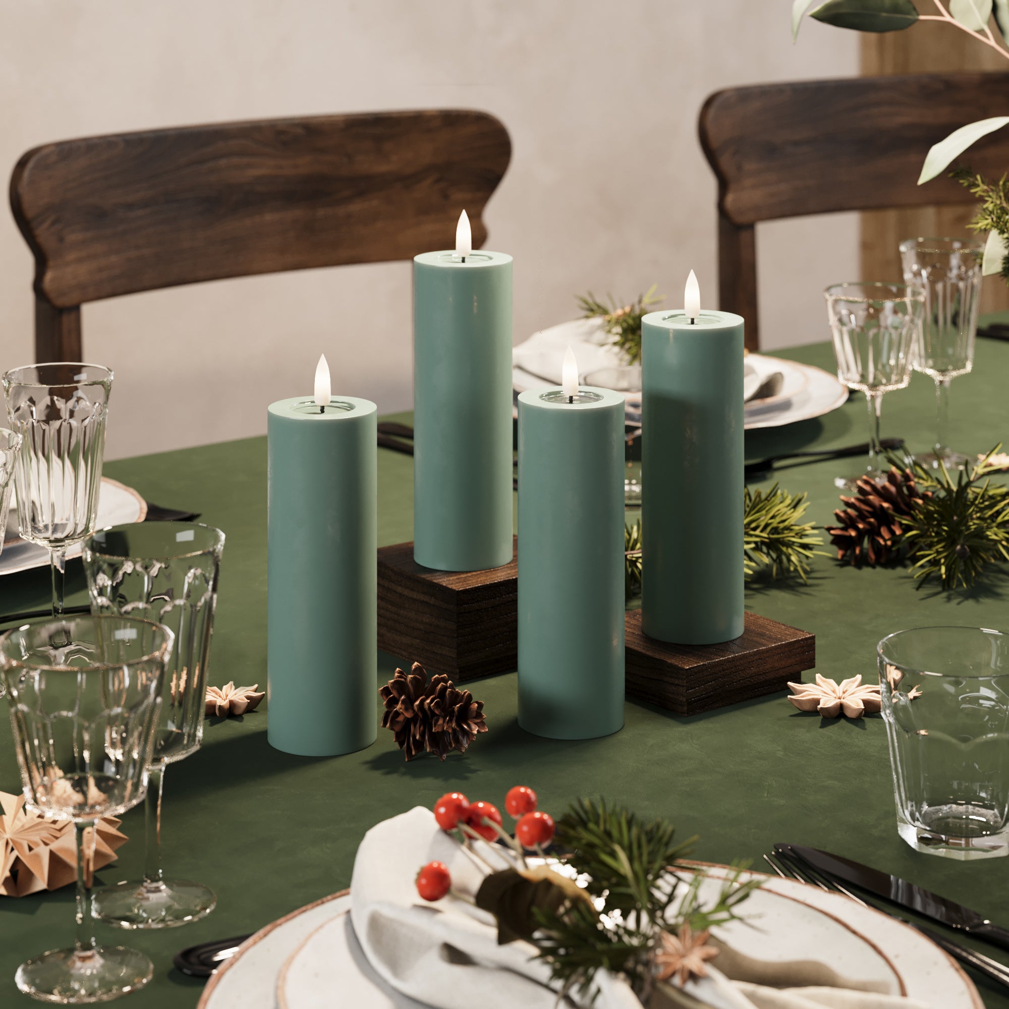 LIDERADO Vela pilar Ø 5 x 15 cm Verde jade + 4 pcs