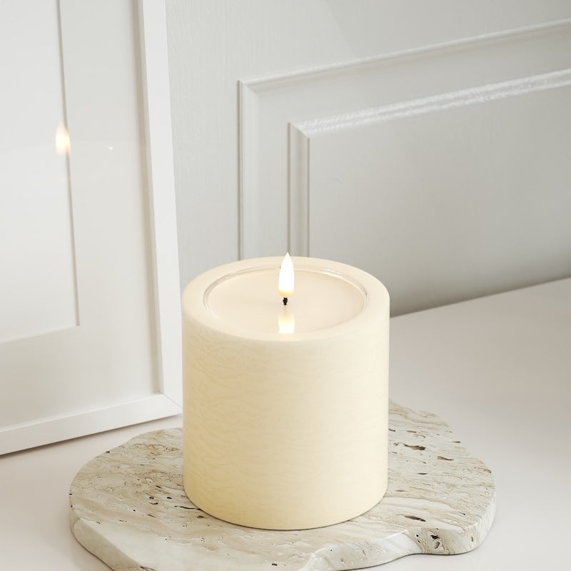 Unique Candles Unique LEDs Vela pilar D 10 x 10 cm Creme